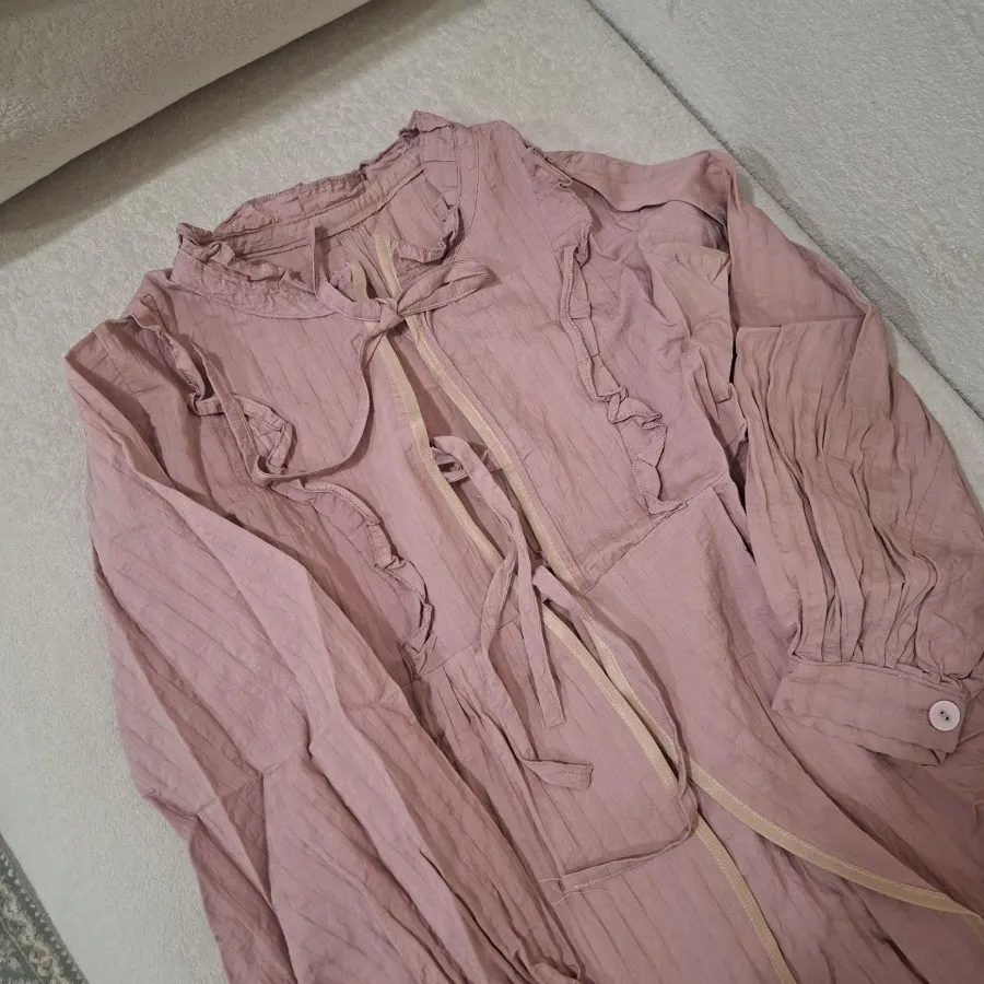 مانتو عروسکی