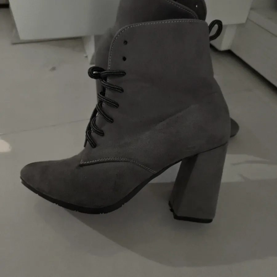 نیم بوت مجلسی سایز 37