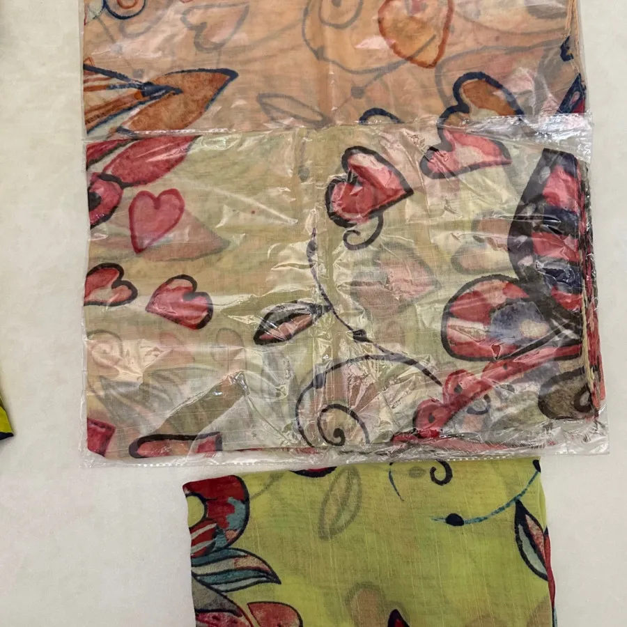 شال و روسری کاملا نو