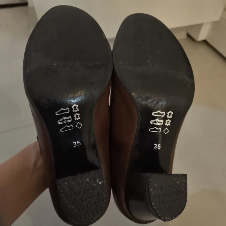 کفش چرم سایز 36