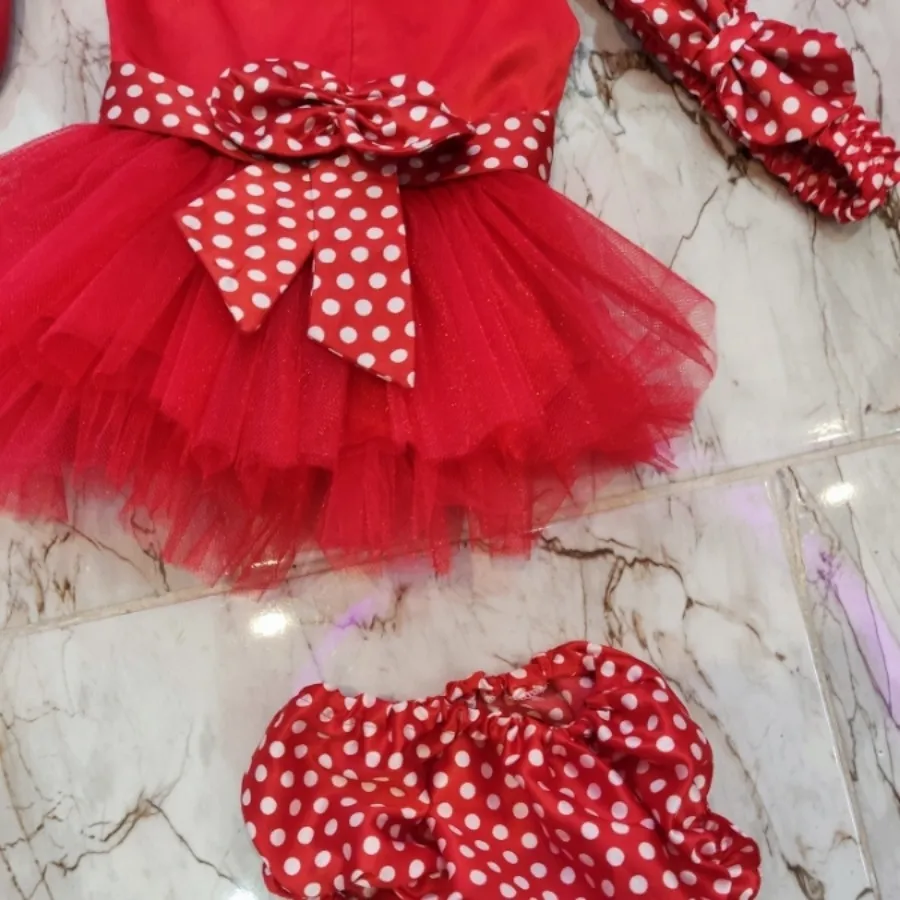 پیراهن دخترانه