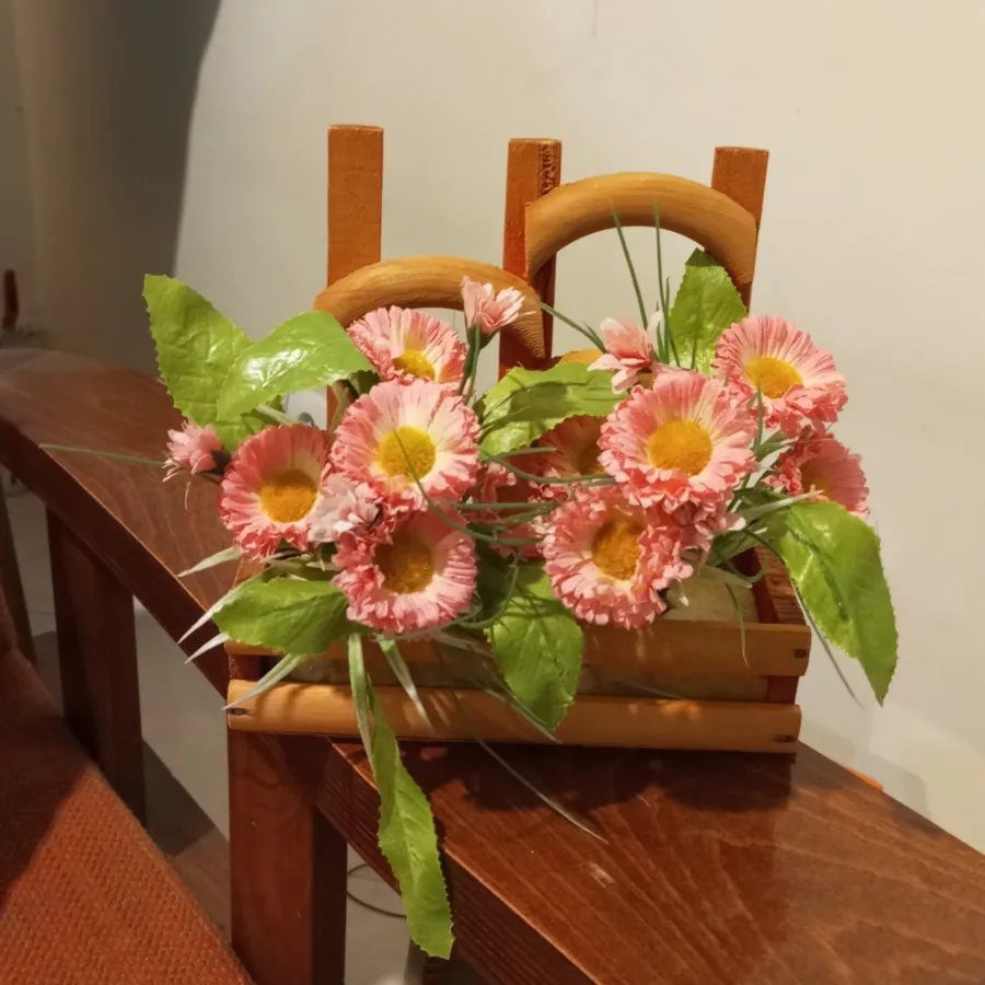 گل مینا با استند چوبی