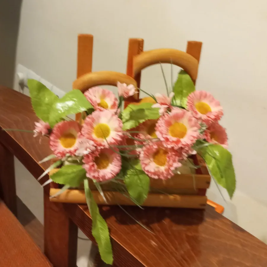 گل مینا با استند چوبی