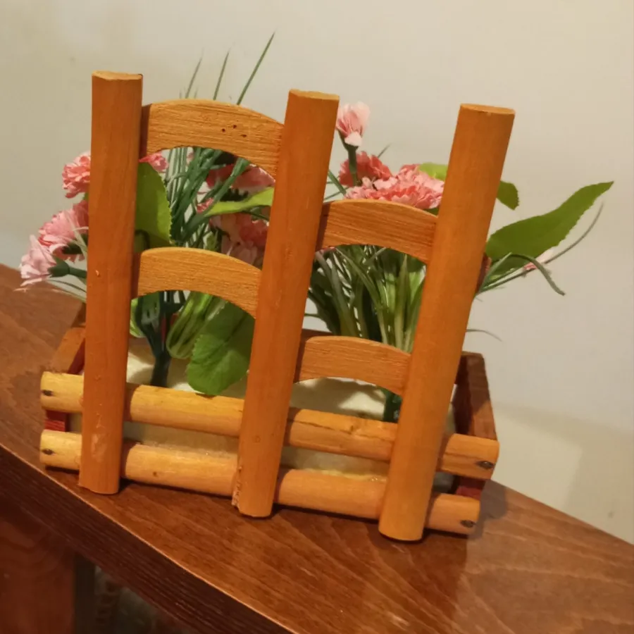 گل مینا با استند چوبی