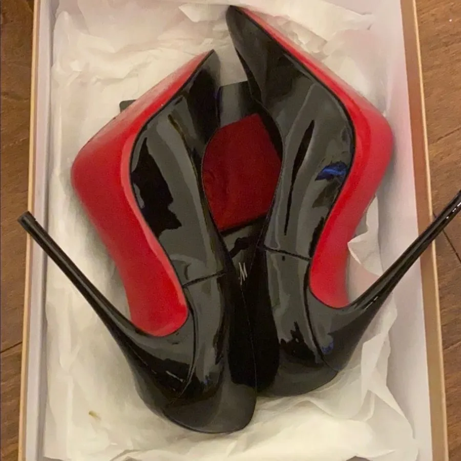 کفش لوبوتین