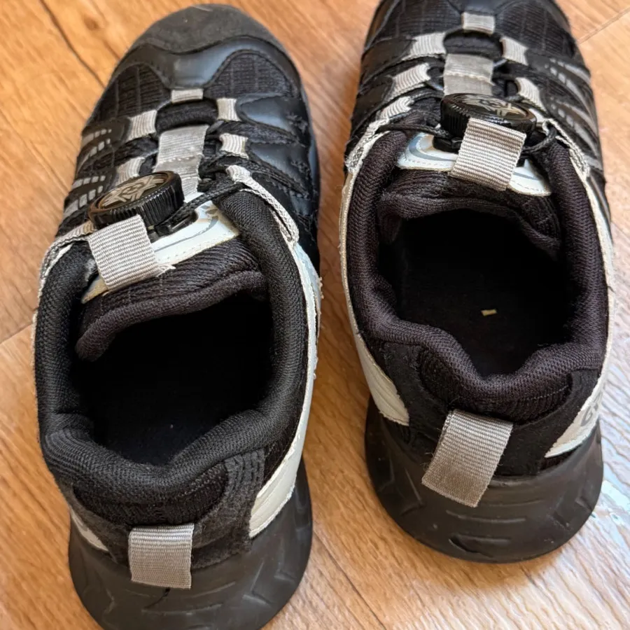 کفش پسرانه زیبا