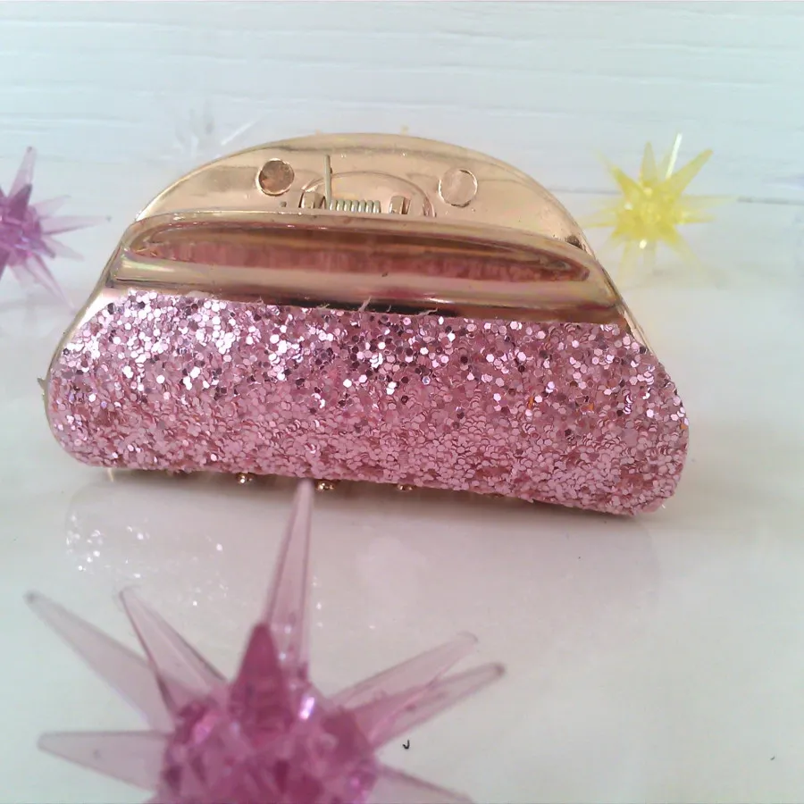 کلیپس اکلیلی زیبا