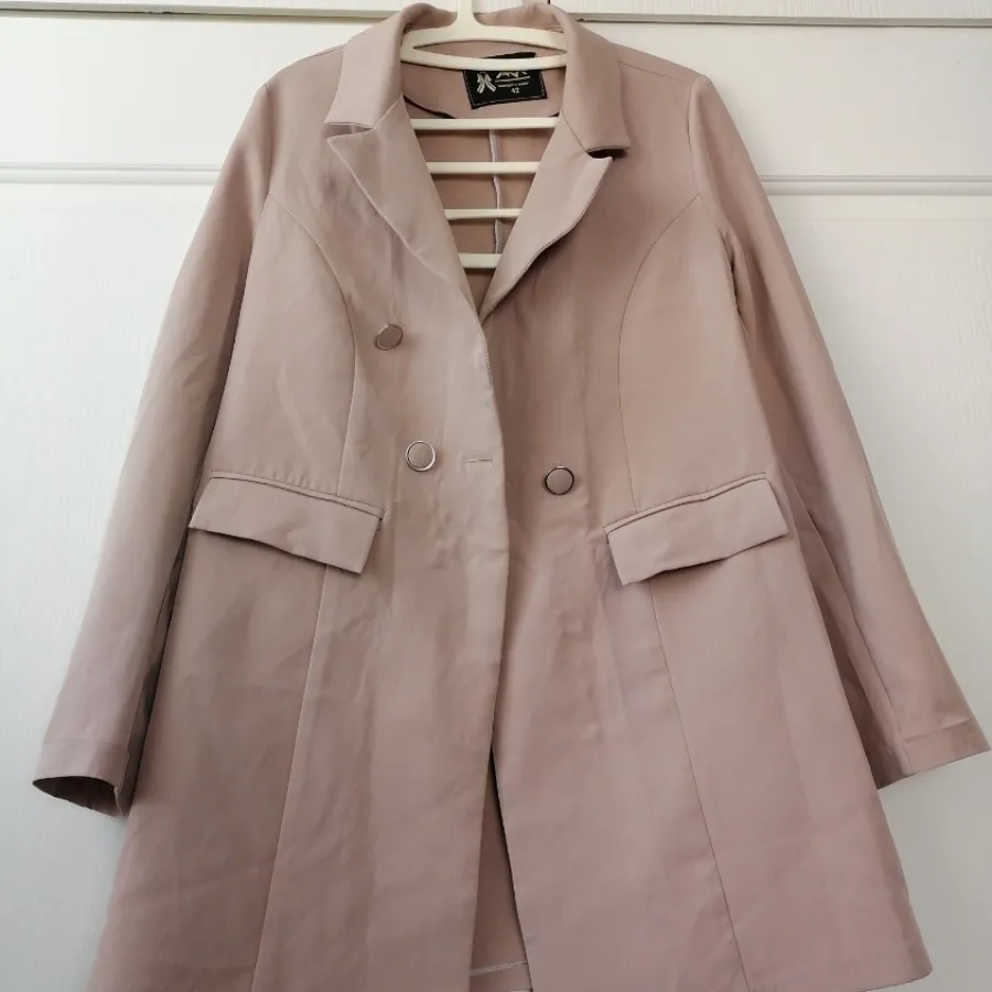 مانتو کتی مزون مازراتی