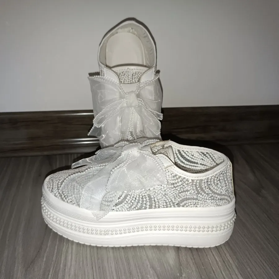 کفش مجلسی کتونی عروس