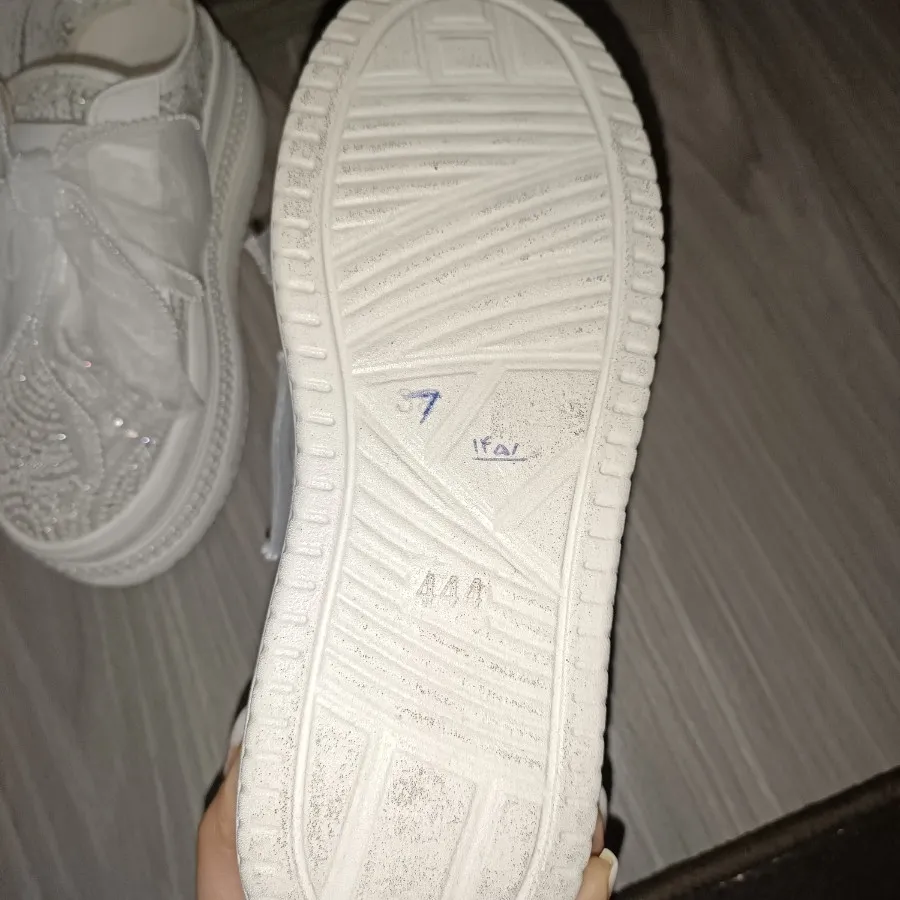 کفش مجلسی کتونی عروس