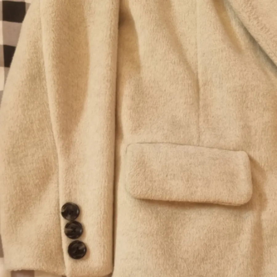 پالتو کوتاه کرم