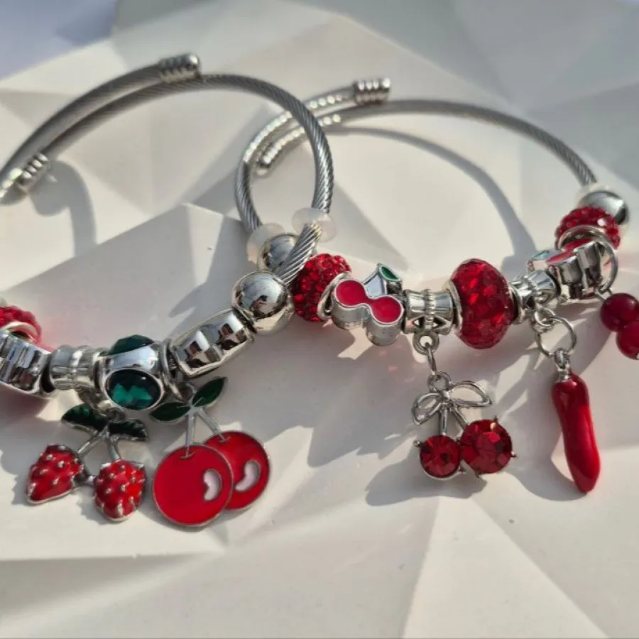 دستبند پاندورا