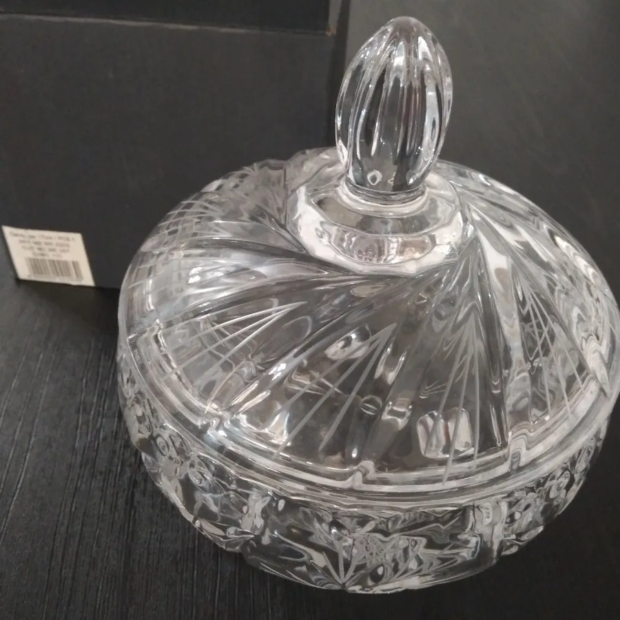 جاشکلاتی کریستال پایهدار