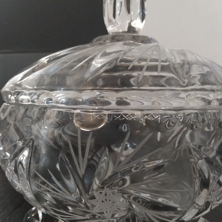 جاشکلاتی کریستال پایهدار