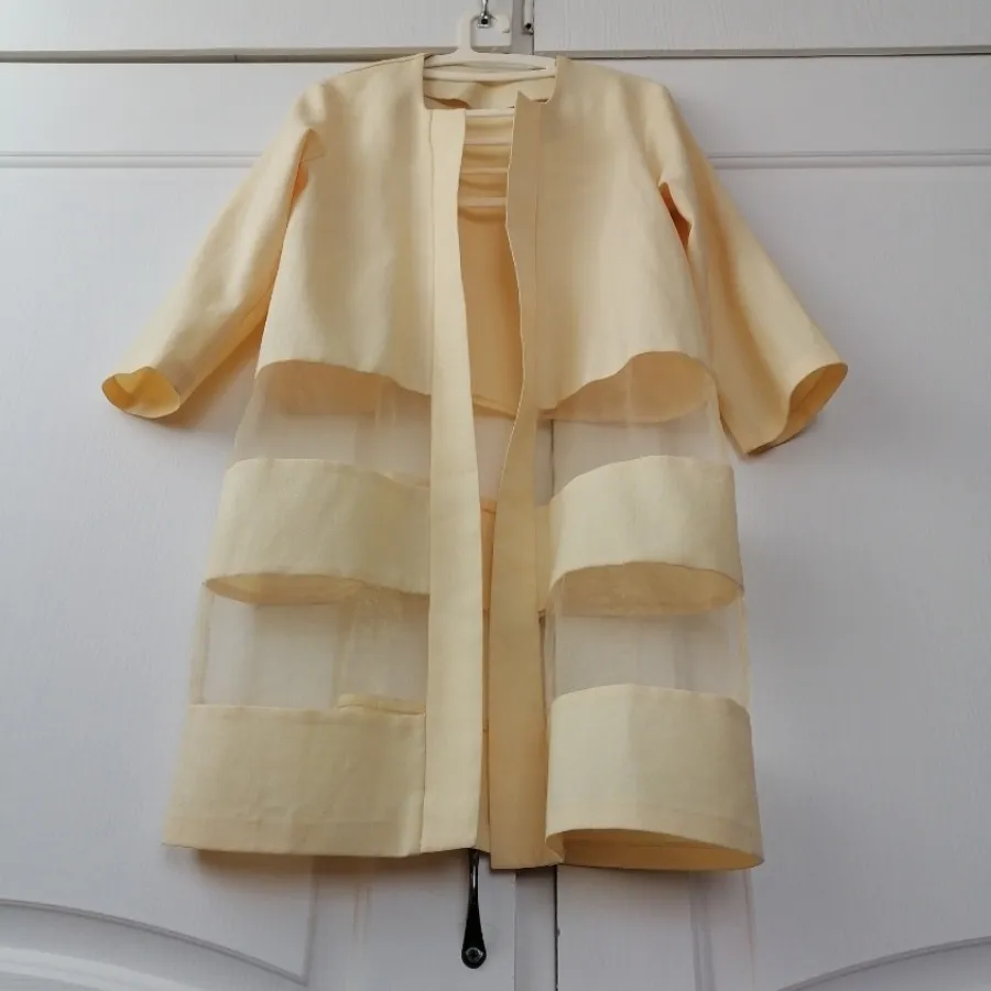 مانتو کتی زرد