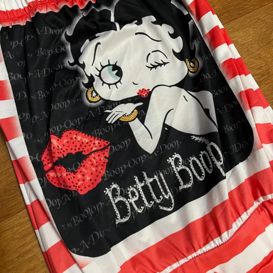 پیراهن عروسکی