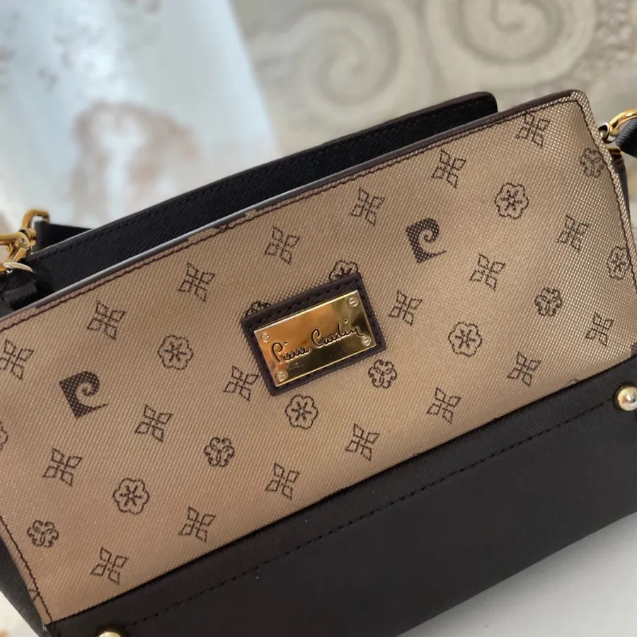 کیف‌اورجینال پیرکاردین