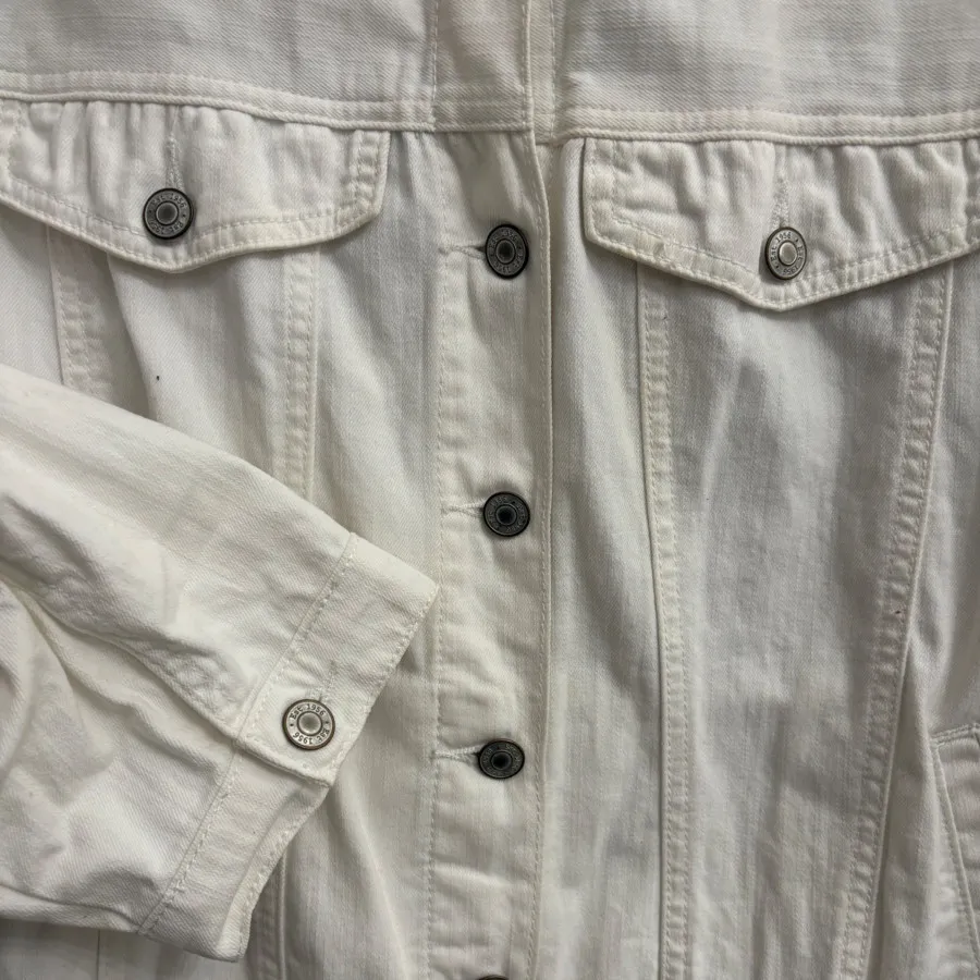 کت جین سفید