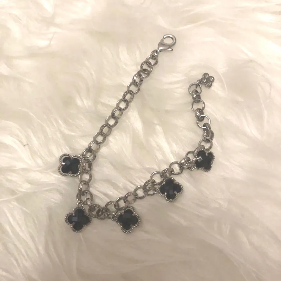 دستبند دخترانه