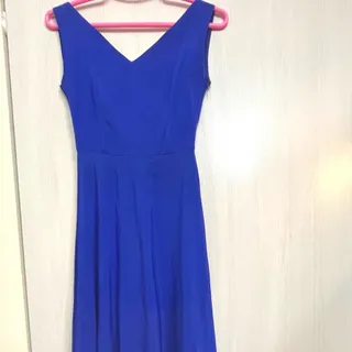 پیراهن آبی جذاب