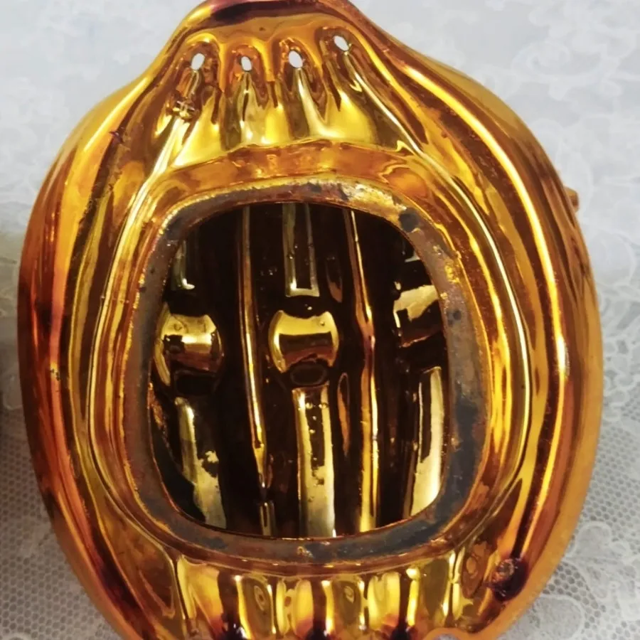 شکلات خوری قدیمی موزی