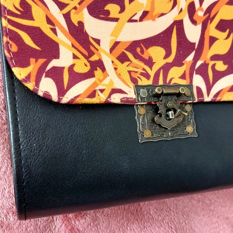 کیف دوشی هنری سنتی زنانه