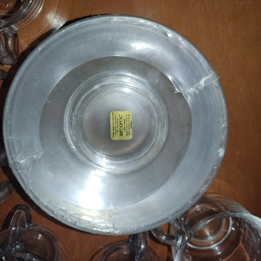 فنجان و نعلبکی فرانسه