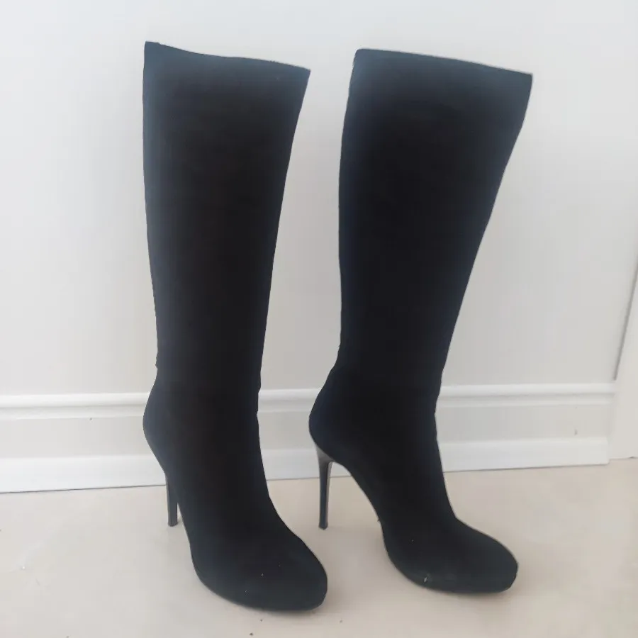 بوت پاشنه بلند مارک دنیلی