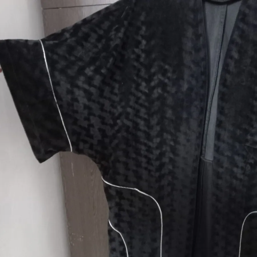 پالتو مخمل سه بعدی