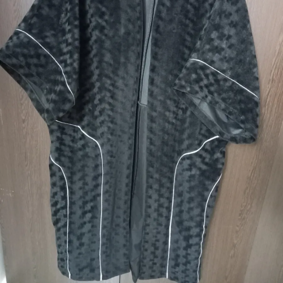 پالتو مخمل سه بعدی