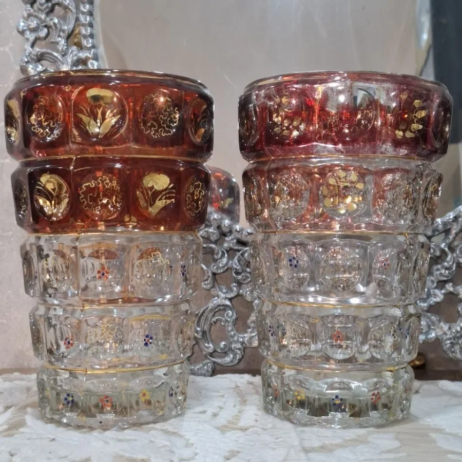 گلدان دانه نشان