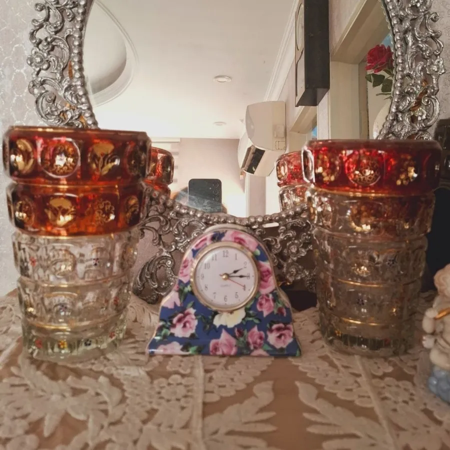 گلدان دانه نشان