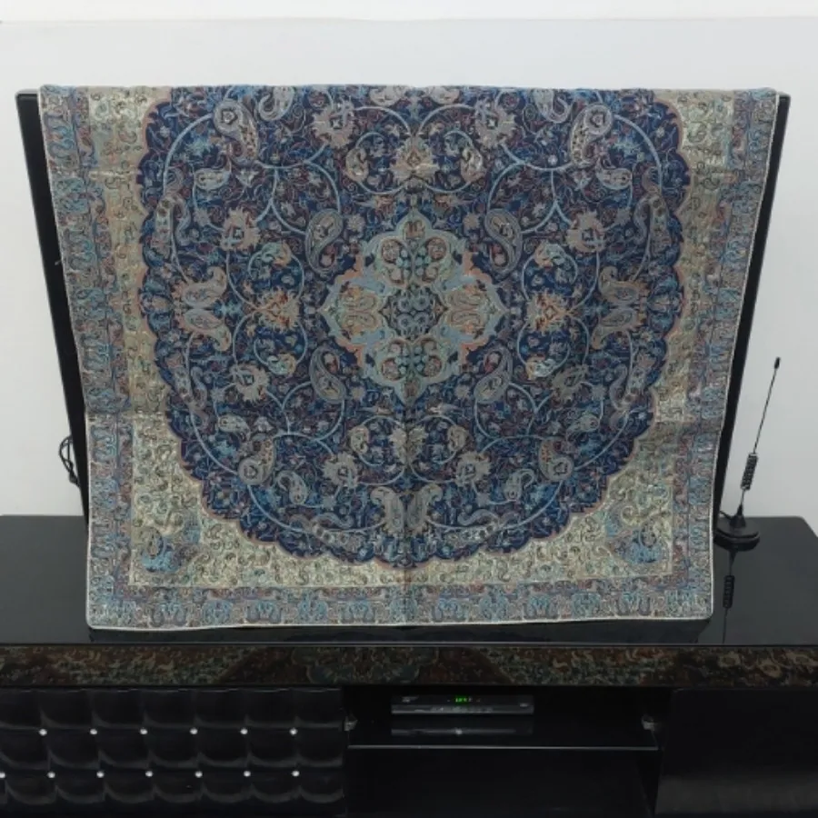 رومیزی ترمه یلدا . سنتی