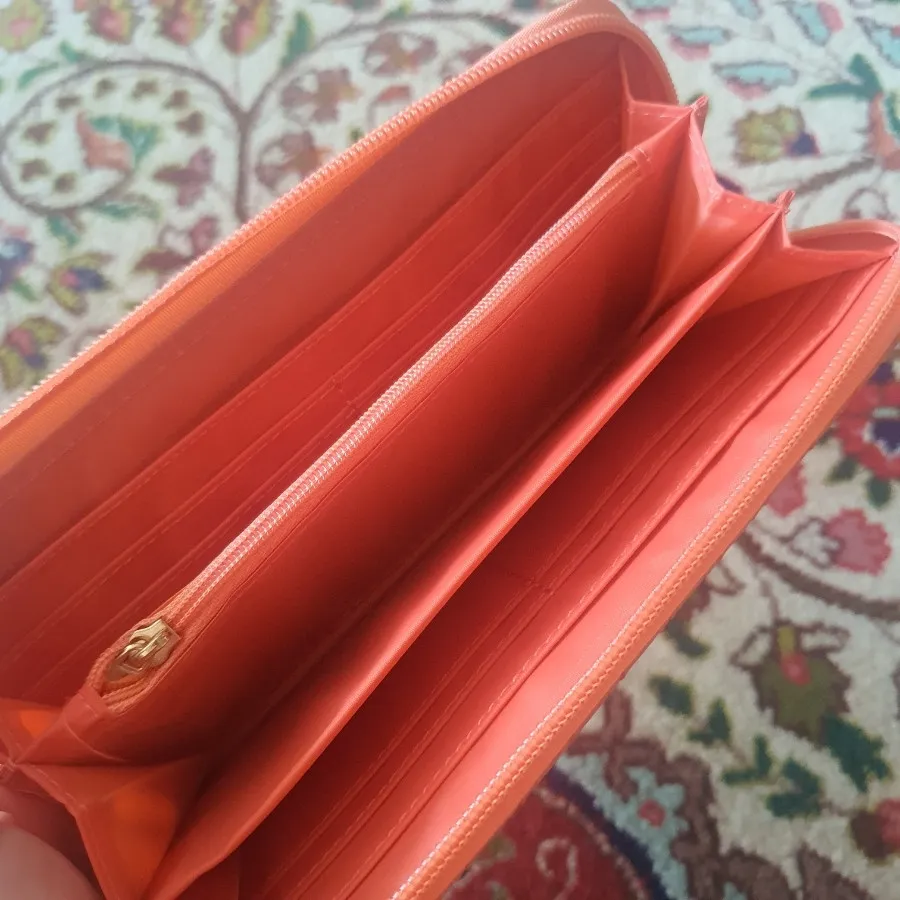 کیف پول گلبهی