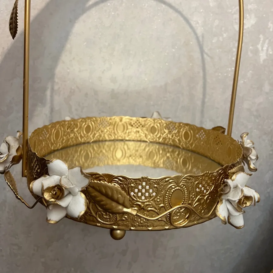 سینی استیل اینه ای