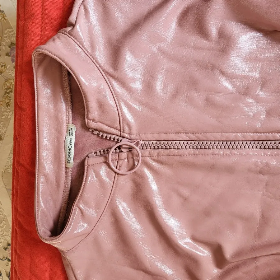 یه کاپشن چرم top show