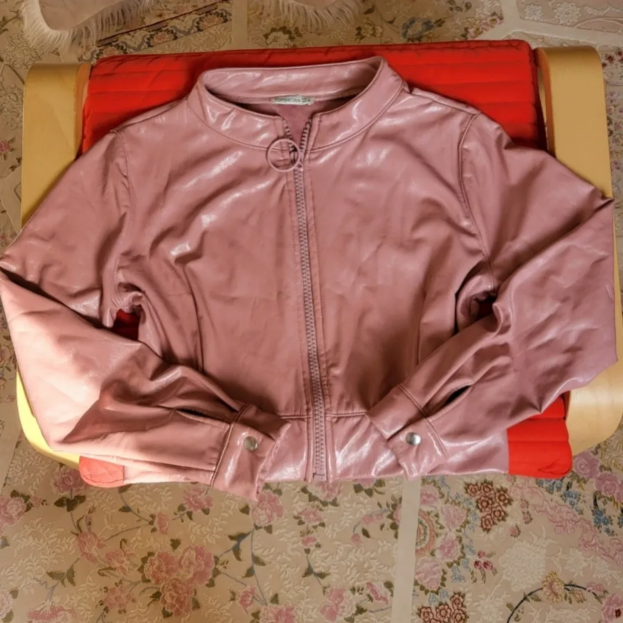 یه کاپشن چرم top show