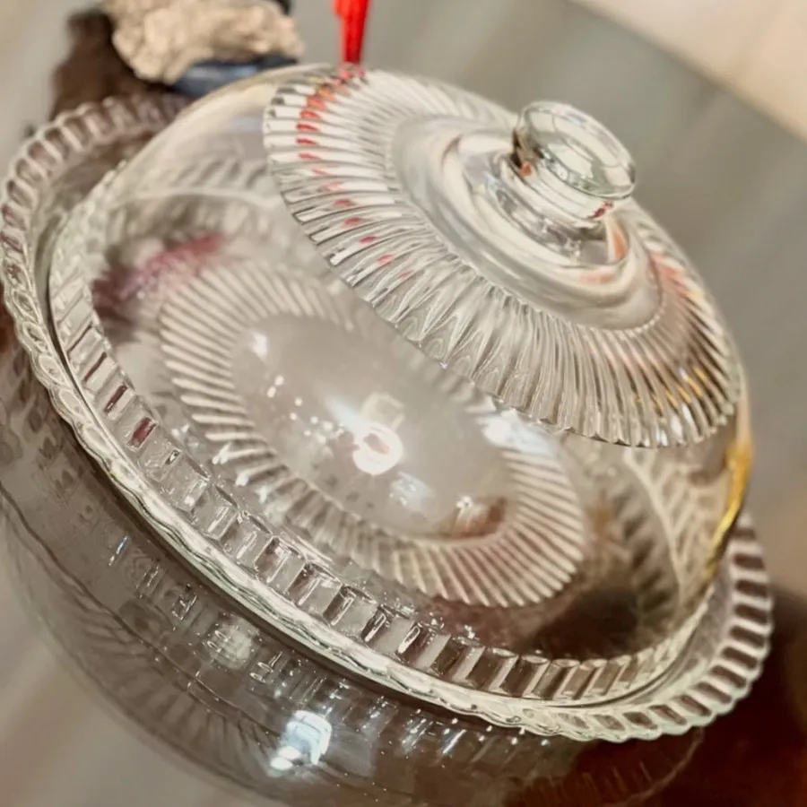 کیک‌خوری اصل فرانسه