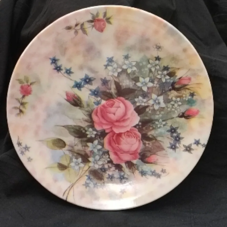 سه عدد بشقاب ملامین