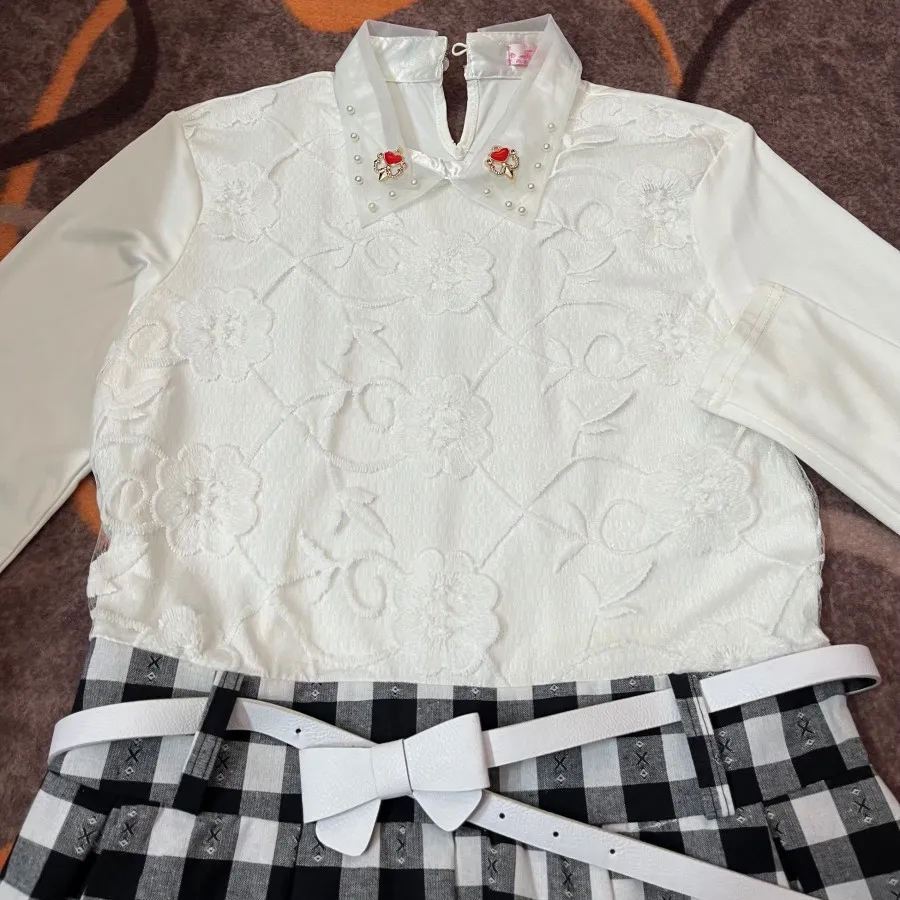 پیراهن مجلسی سفید مشکی