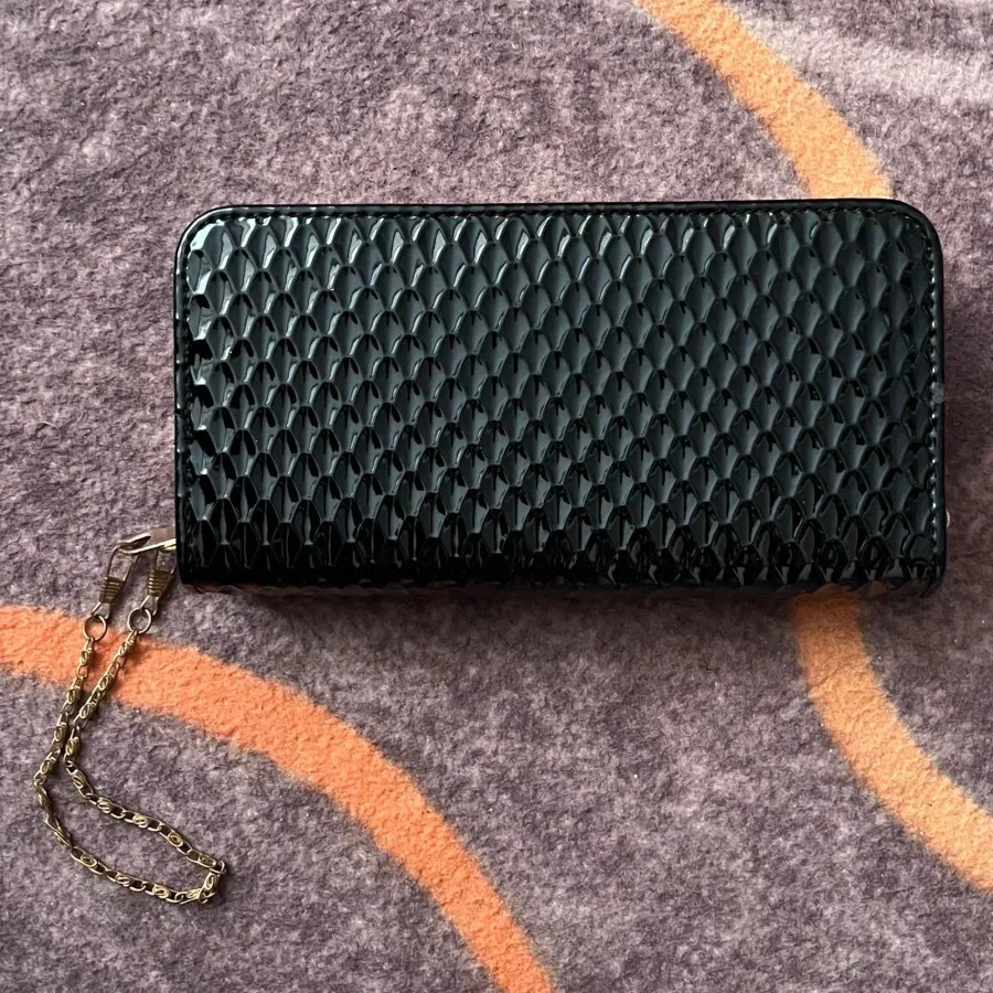 کیف دستی مشکی وِرنی