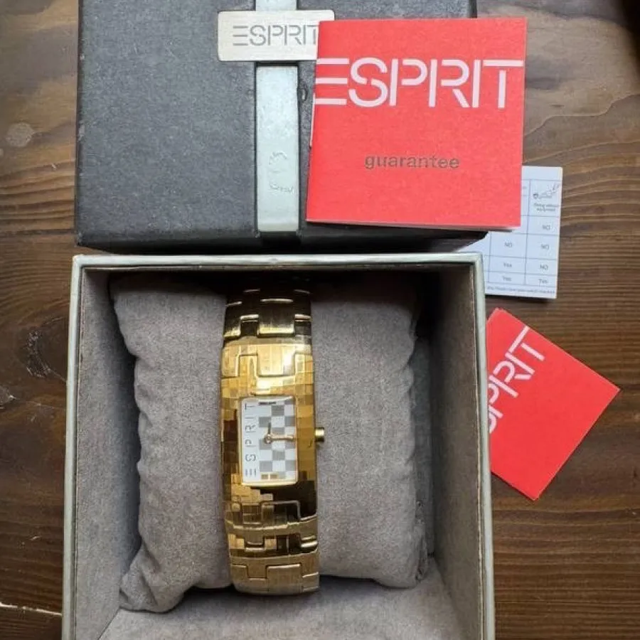 ساعت اسپریت