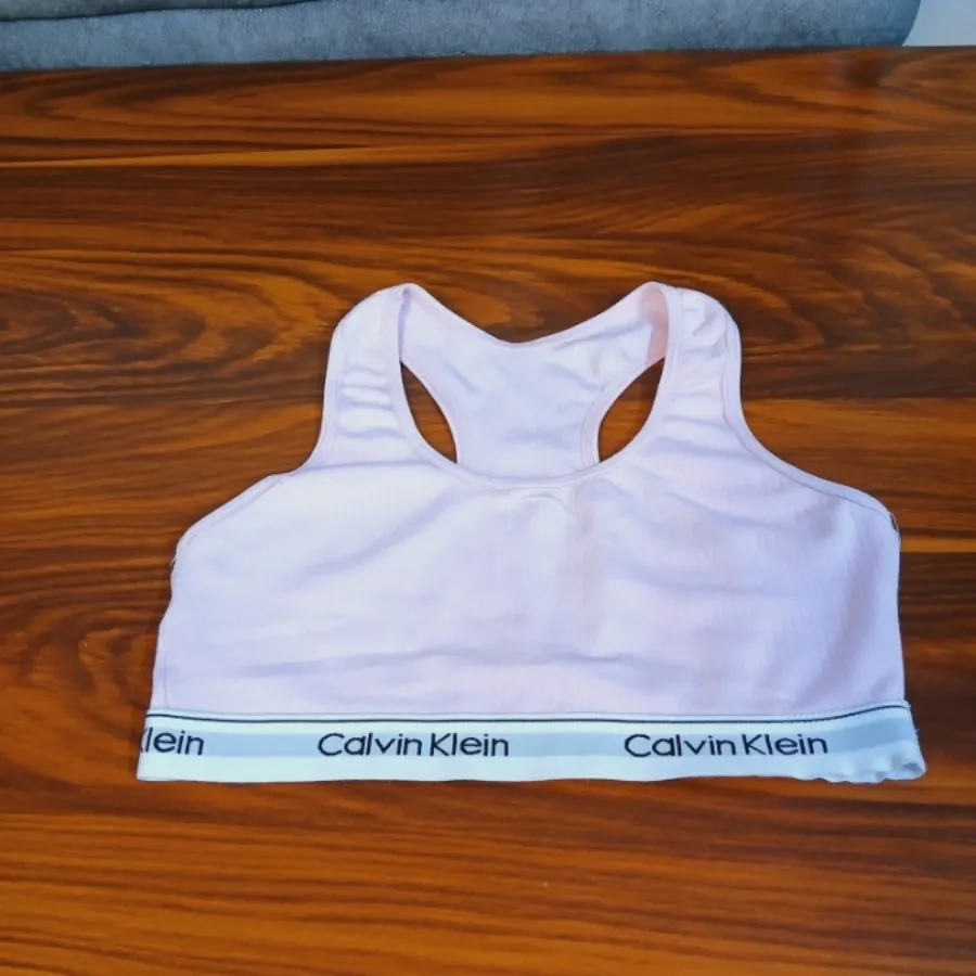 نیم تنه،سوتین