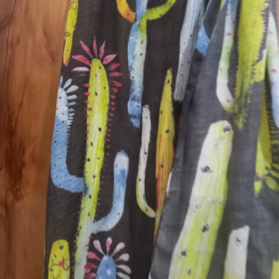 شال کاکتوسی قیمت 10 ت