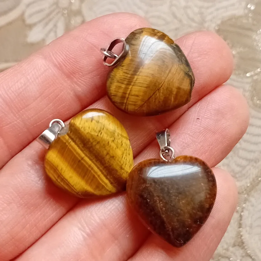 آویز های سنگ چشم ببر قلبی