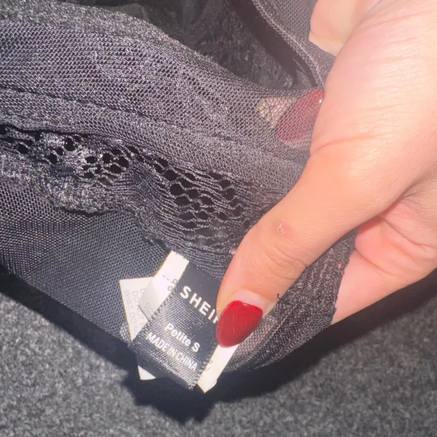 نیم تنه گیپور