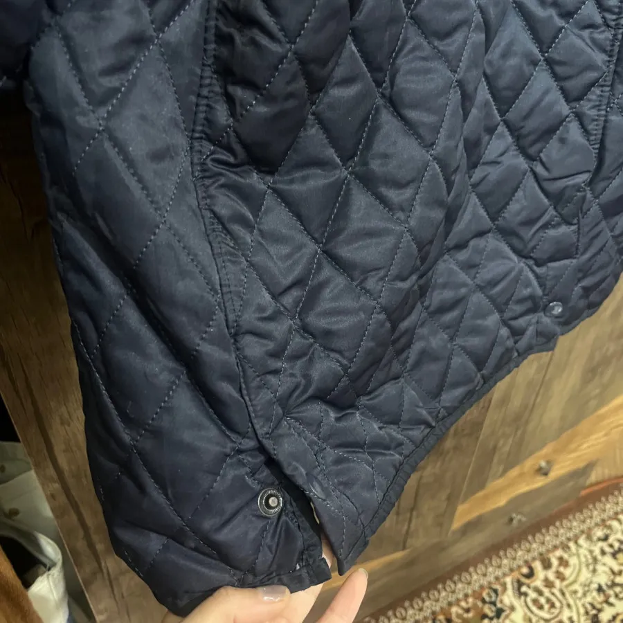 کاپشن ترندی سورمه ای