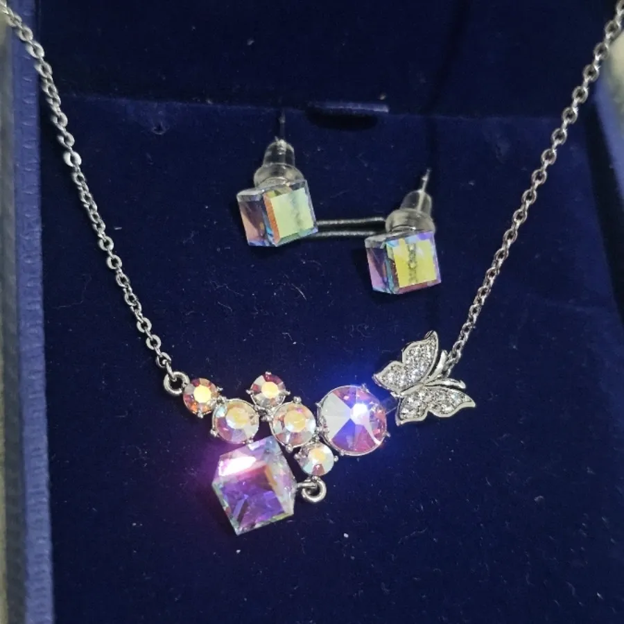 نیمست نقره سوارسکی