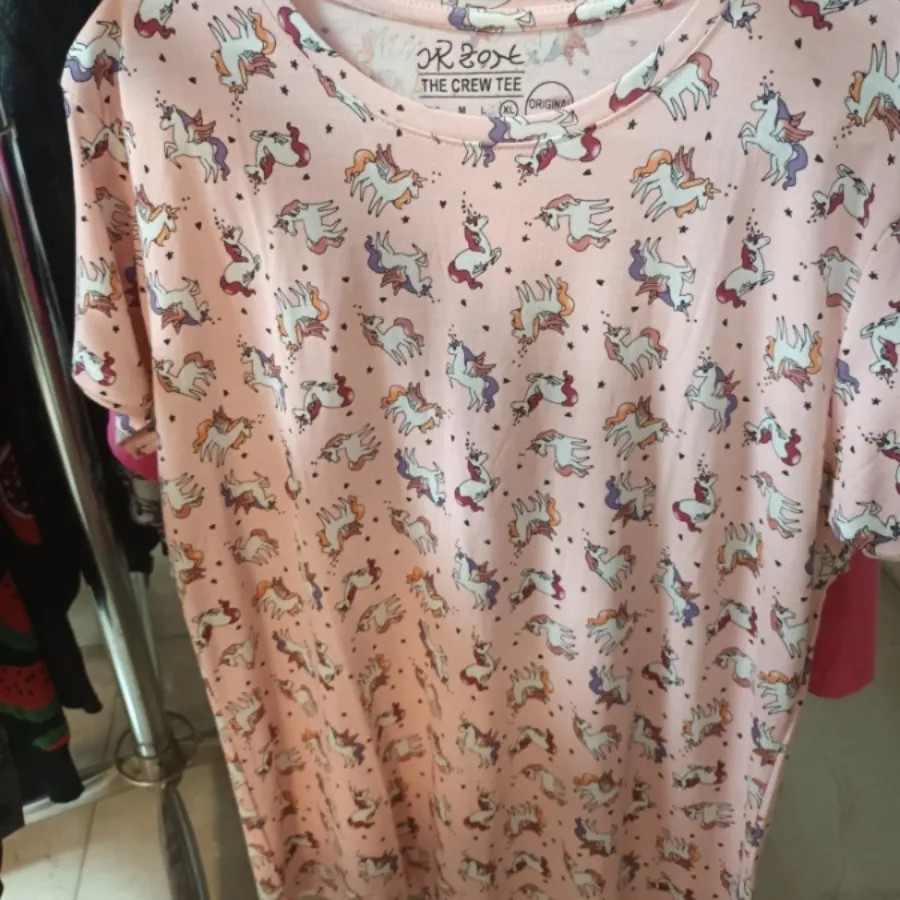 حراج لباس های وارداتی