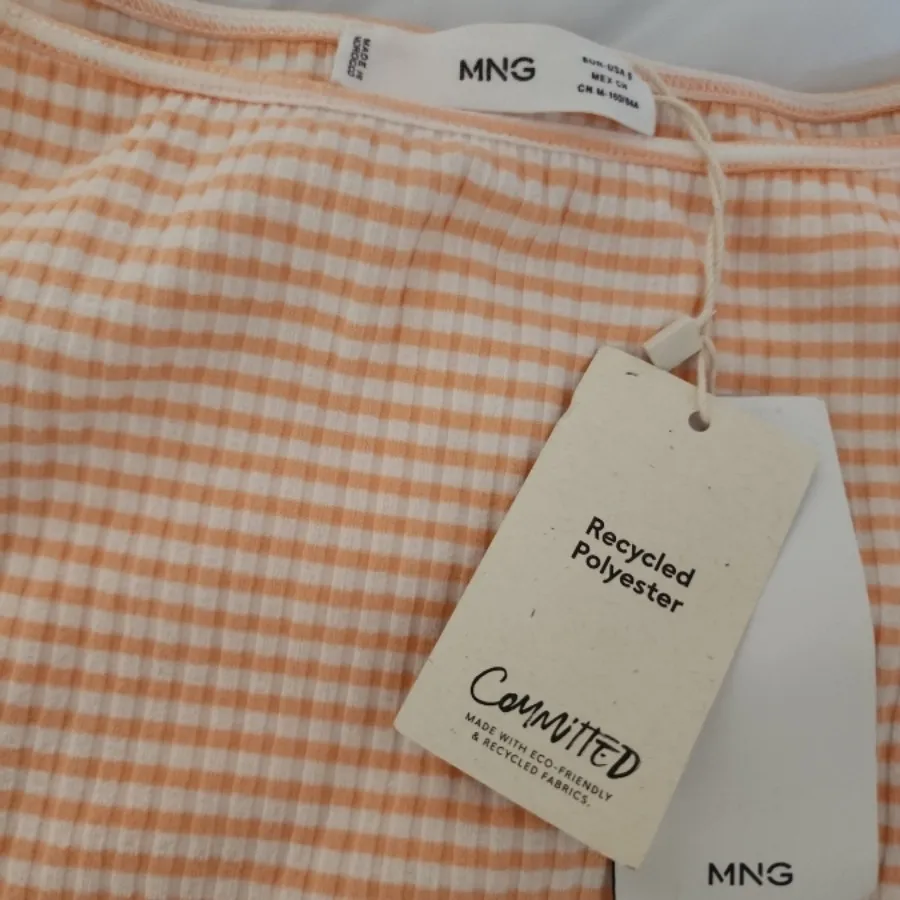 کراپ تیشرت Mango